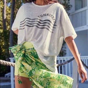 Aerie breezy graphic boyfriend t-shirt